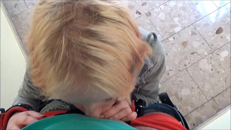 Master-Thomas: Niewolnik dostaje duży ładunek do przełknięcia