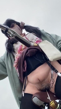 No250 土手でタックおまんこ晒し