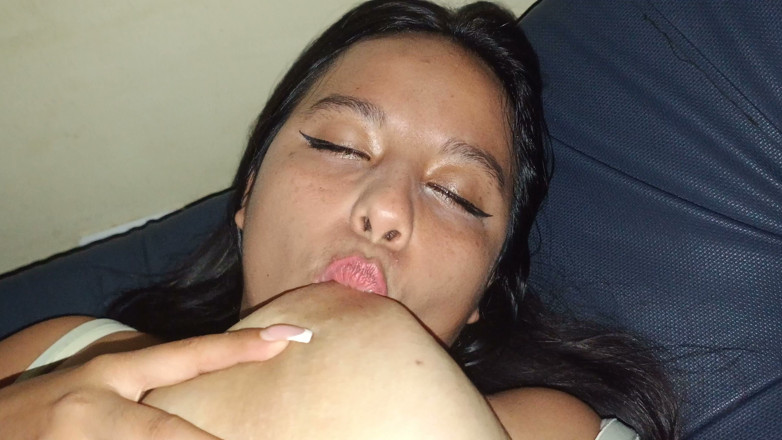 princess_andrea_: Milk Fountine!