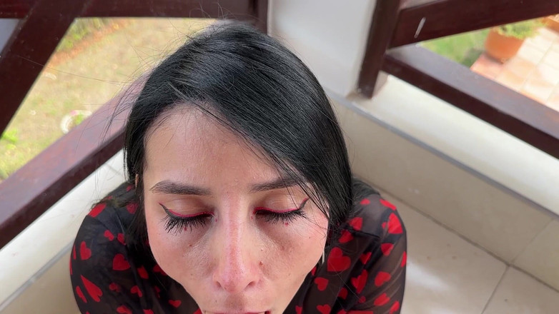 Sweetkimmi: Chci tě vidět, jak mi šukáš do krku dildem - deepthroat, throatpie