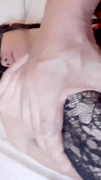 Mayu n° 64 du pénis, signe yeux bandés V, squirt, convulsions, gros clitoris, gorge profonde, sexe à 2 trous, nettoyage