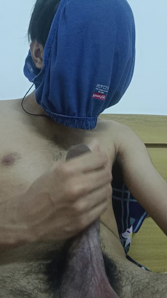 slayboy69: Hot Boy Long Session tachinare și mângâiere ritmuri lente și rapide prin...