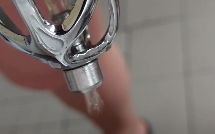 Carmen_Nylonjunge: Piss in the Penis Cage with Catheter in Tights