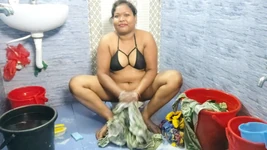 Indische hausfrau sexy show 8