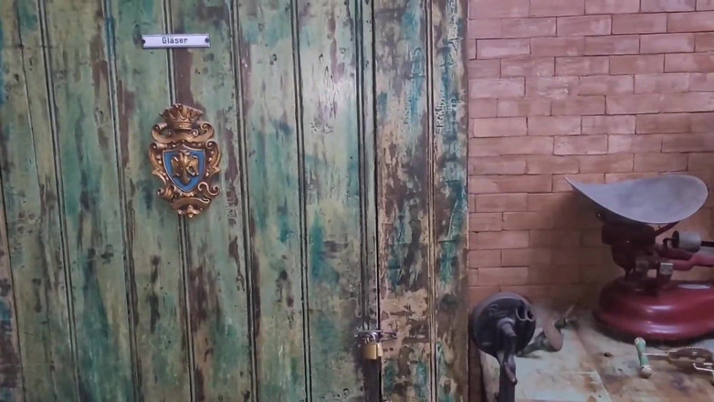 Paty Bumbum: イェゼベル女王の王室寝室でセックス