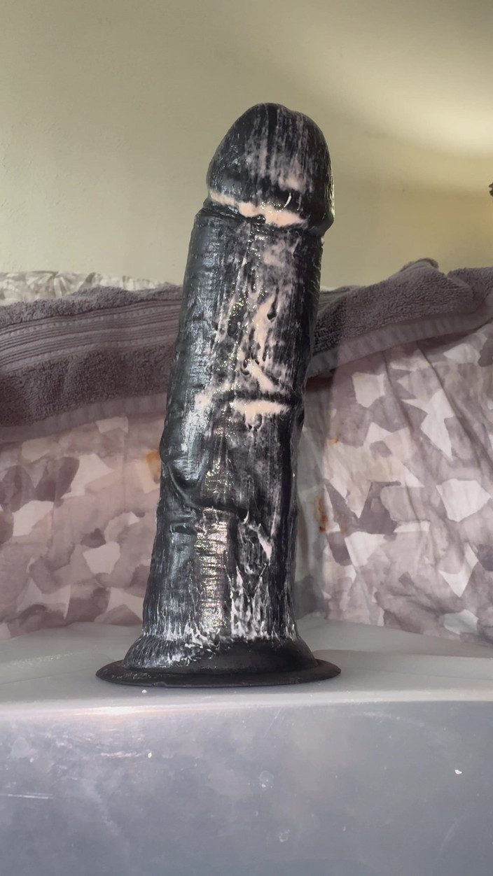 FIL ME UP: Svart dildo