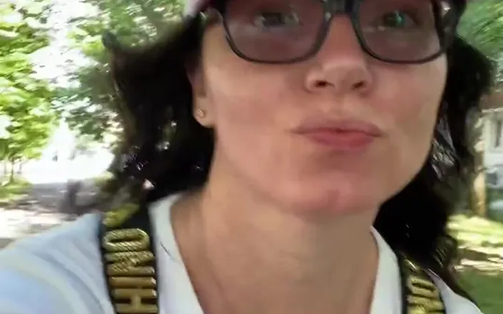 Margo Eden [deactivated]: Đi xe đạp ngay hôm nay