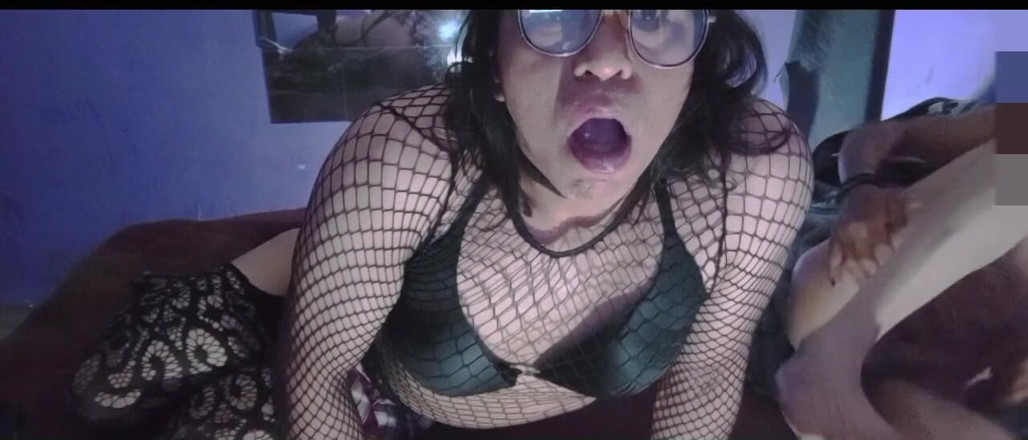 Luississytv: Uwielbiam to, że mój ojczym czyni mnie jego dziwką