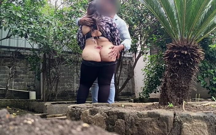 Telugu-fuckers: Дезі зведена сестра на відкритому повітрі jungal трахається з масажем зведеного брата з великими цицьками