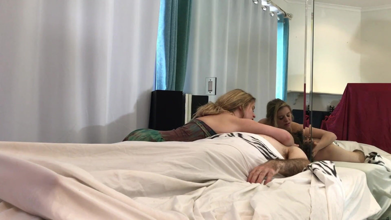 Erin Electra: Masajista da un paseo por la gran polla de los...