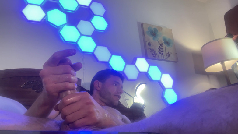 Savage confidence: 내 다리 사이에 카메라로 침대에 누워 나를 흉상 4 U