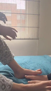 Lotta a Piedi Di Due Donne Amore