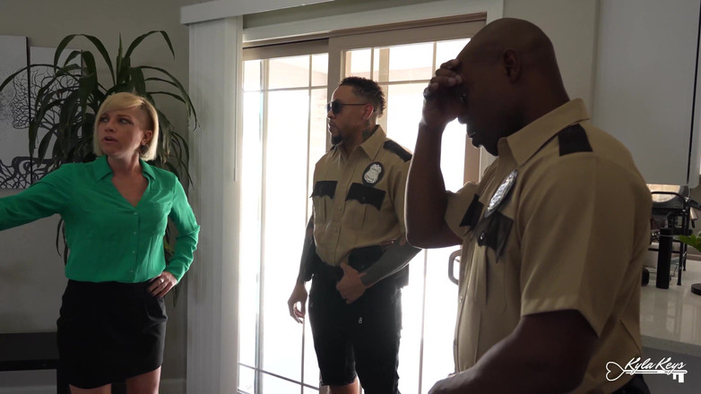 Kyla Keys: Hlučná sousedka