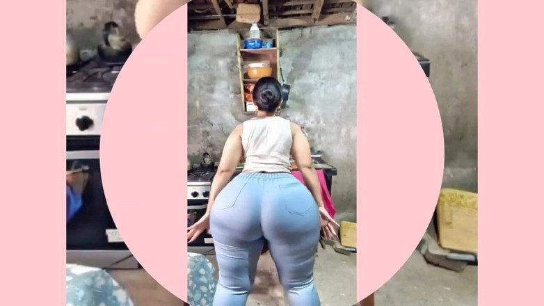 Xprohibidox1: बड़ी गांड वाली नर्स इसे हिला रही है