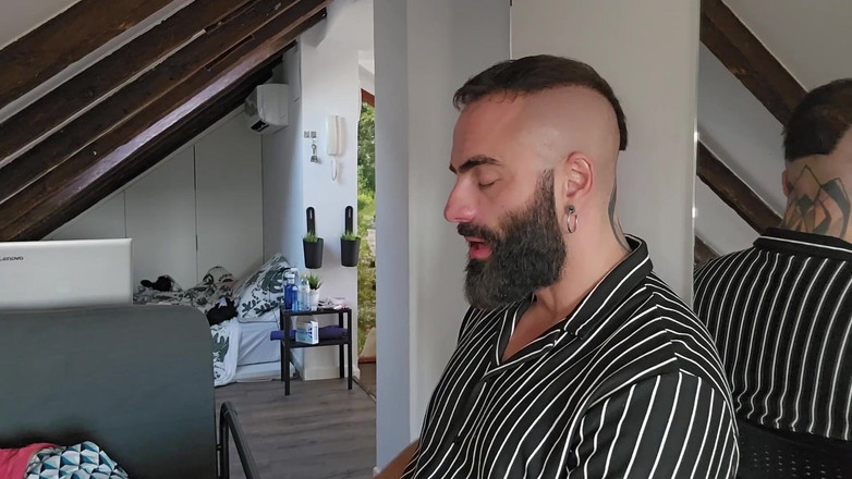 The Bearded Master: Terapia seksualna. Ojczym uczy pasierba, jak ostro się pieprzyć.