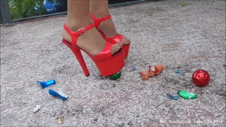 Nasty Girlfriends: Sofia crushing holiday ornaments in stripper heels