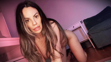 annikarain: Ibu tiri bogel beritahu awak pancut ke dalamnya