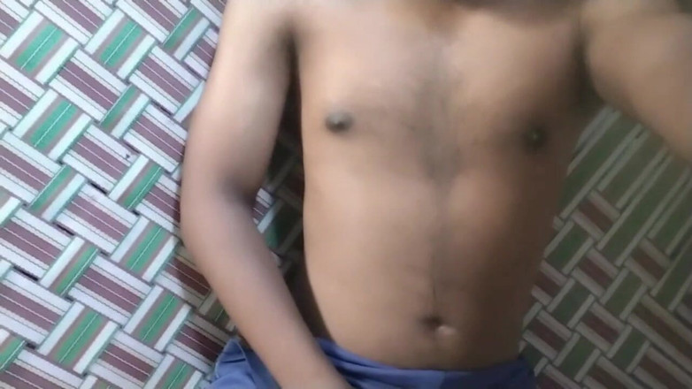 Desi Tits: Skutečný amatérský manžel sólo masturbace a tvrdé hlazení (POV domácí video)