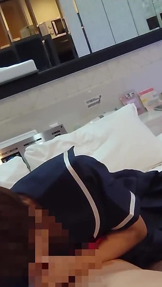 hchan: Blindfolded Pantyhose Sex with a Cute High School Girl in...