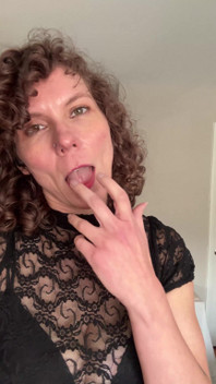 Willst du einen Geschmack von MILF-muschi?