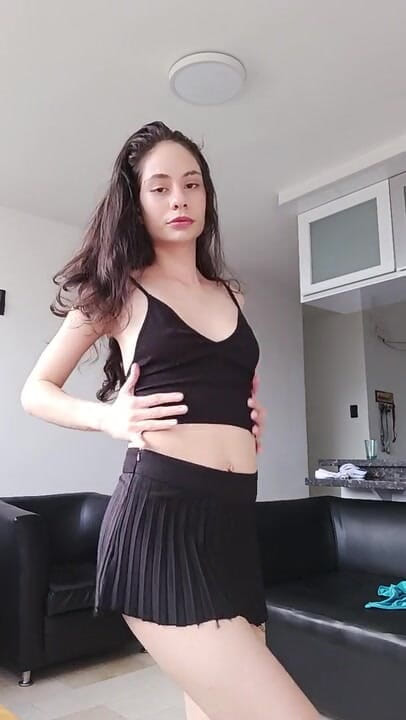 Natti natti: Look how I move my body so sexy