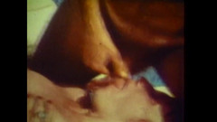 Vintage megastore: Merle Michaels dang rộng chân