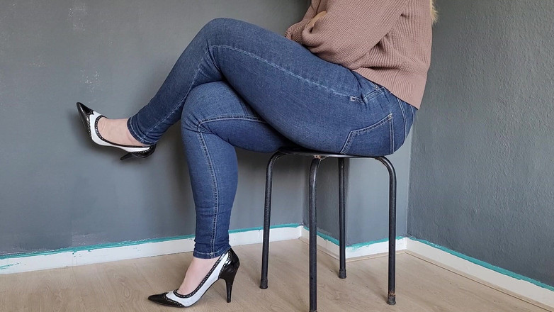 MisS Angel: Chiếc quần jean gợi cảm của tôi 4