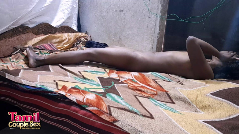 Tamil Couple Porn Videos: Cặp đôi Ấn Độ có thật chia sẻ buổi làm tình lãng mạn...