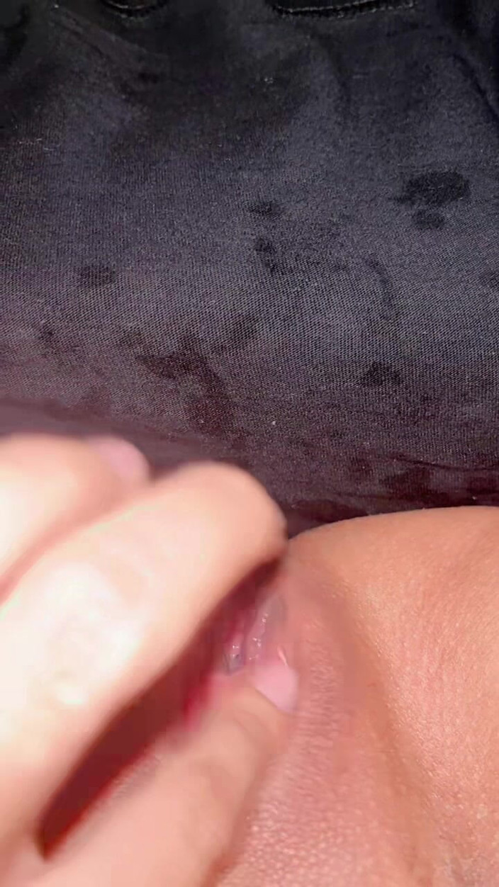 onlybee69: Memek Basah