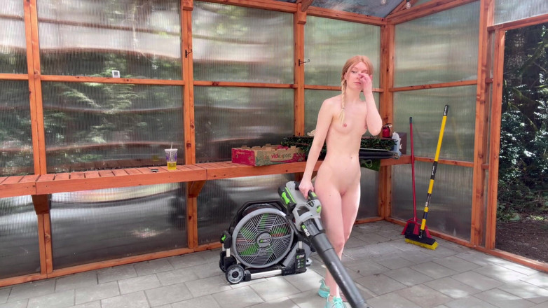 Destination Kat: Greenhouse Work