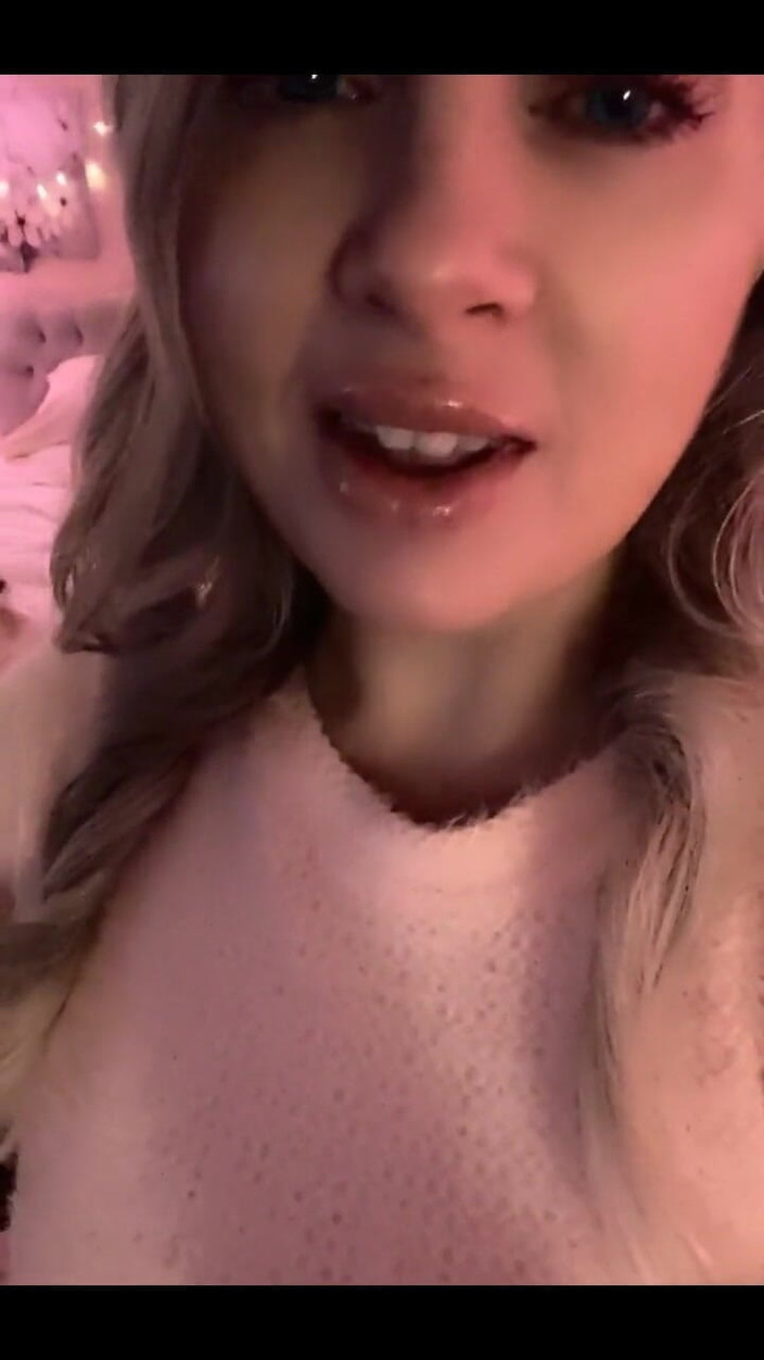 PaintedRose: Déshabillage