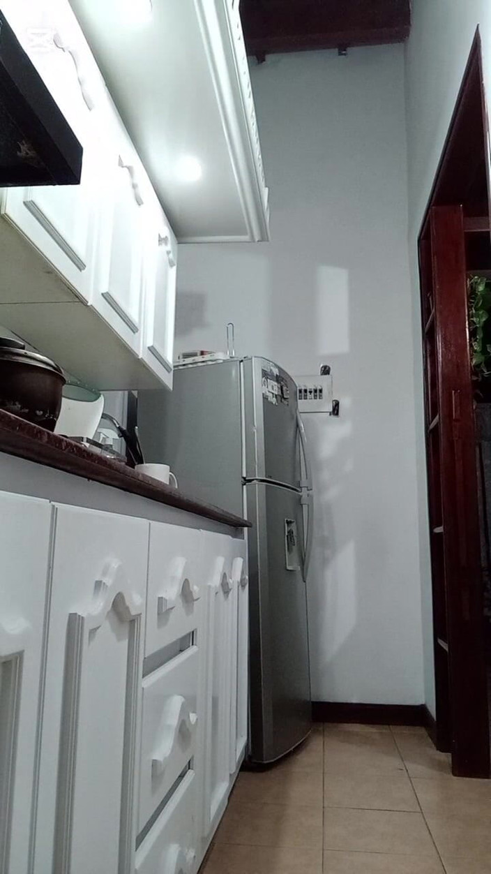 charlessteel: नग्न खाना बनाना और मेरे लंड के साथ खेलना