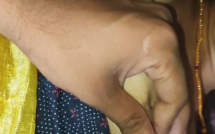 Gini272: Indiancă bhabhi în sari galben hindi vorbind înșelând cu soțul futându-se cu...
