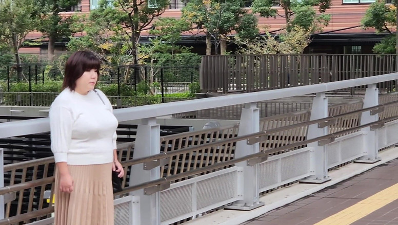 Raptor Inc: Yuma - Approached Her for a Diet Supplement Trial, and Ended...