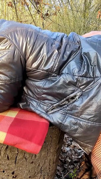 Ošukaný a oplodněn deseti podivnými chlapy na dálnici
