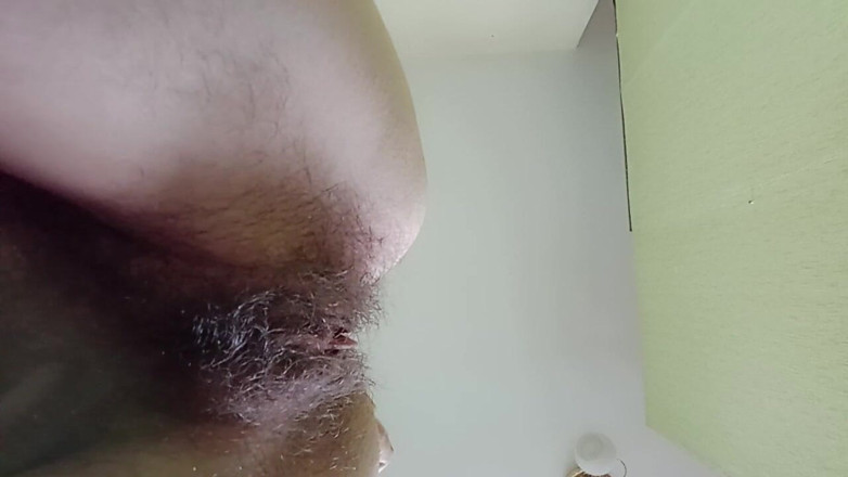BW_Dolphin: My Butts Are Itching Today. Fart. Hairy Pussy with Open...
