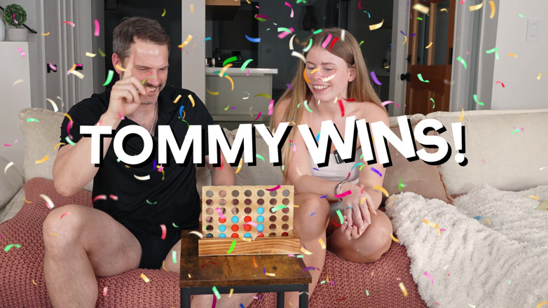 Tommy Wood XXX: 大屁股苏格兰色情明星samantha Joiner在汤姆游戏播客上做爱