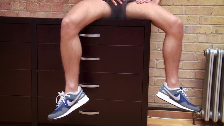 UK Naked Men: Shay Cruz Solo