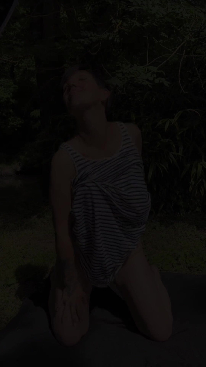 DouceLuxure: Velký výstřik na moje prsa