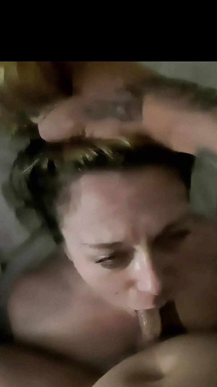 Crystal: 喂他的鸡巴