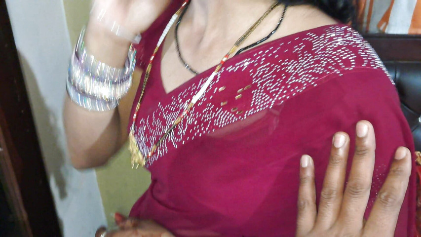 Hot Indian Bhabhi (Xshika) Hot Indian Bhabhi (Xshika)
