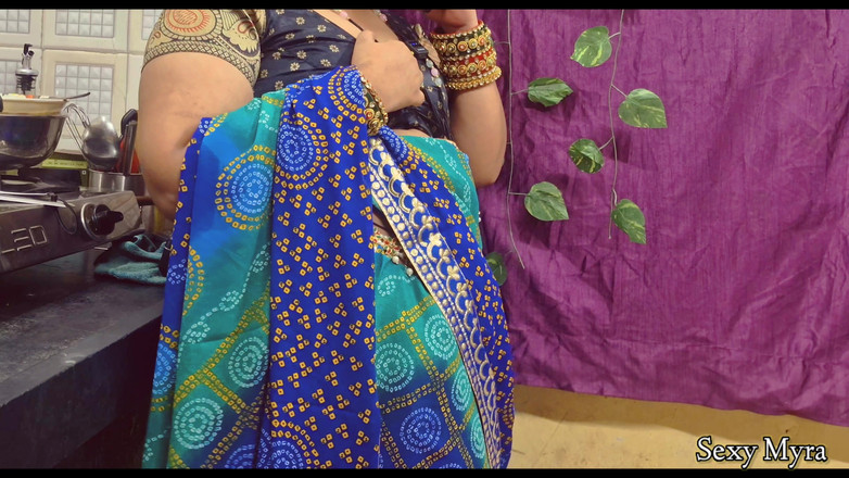 Sexy Myra: Bagian 2: - Chachi Ki Bantu Se Ibu Tiri Ki Chudayi