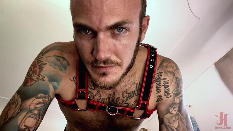 Kinky Bites Gay: Você não pode viver sem o pau de Christian Wilde