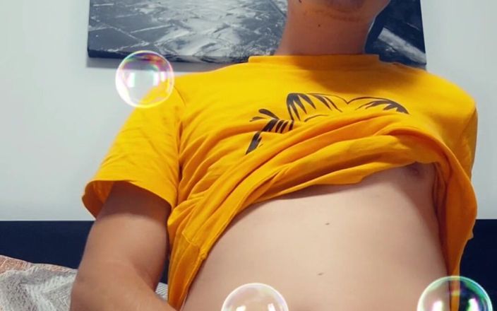 The college boy: Frecher college-junge macht sperma-video für seinen papi