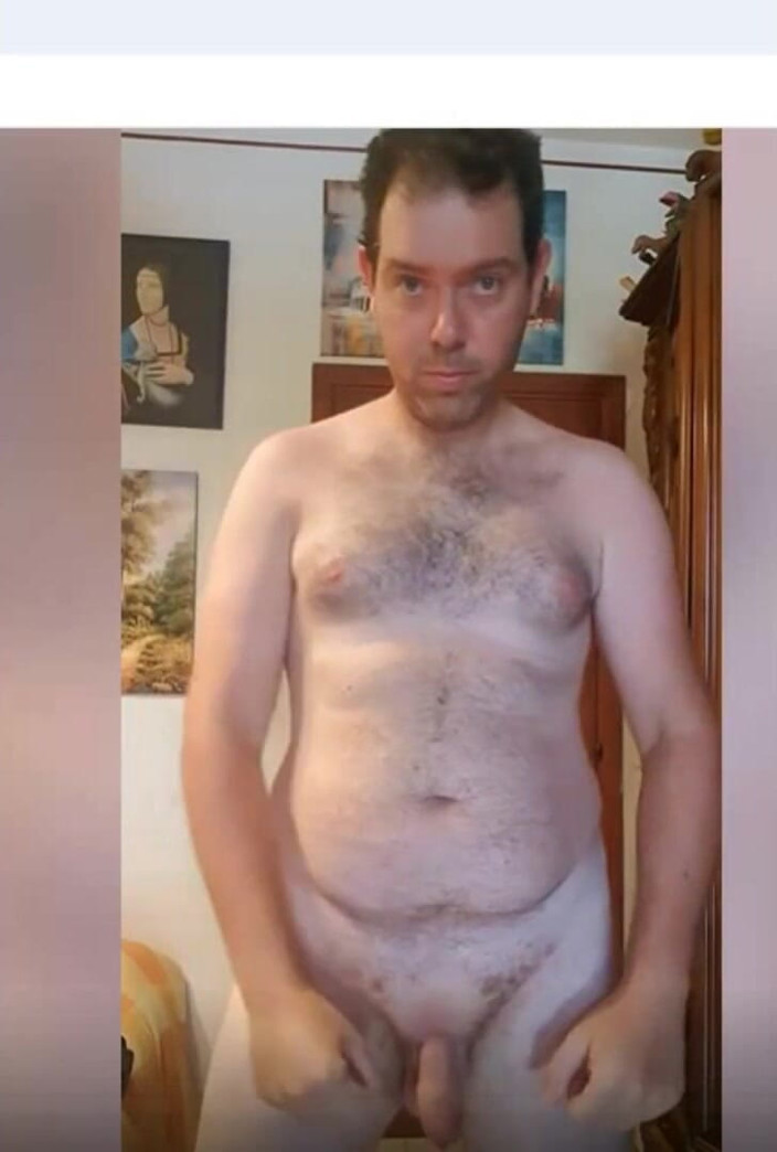 Mirko2589: Todos desnudos en la casa