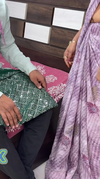 If Komal Went to Get an Urgent Blog Sewn for Marriage