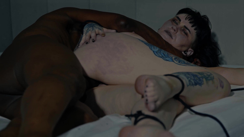 Tiffany Nacke: richard maan ke saath land kabja