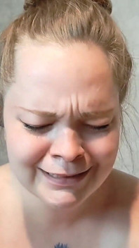 Gråter och snusar igen