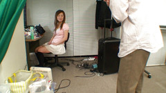 Japanese tight Pussies: Seduciendo a una joven modelo japonesa