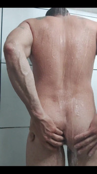 Horny in the Shower